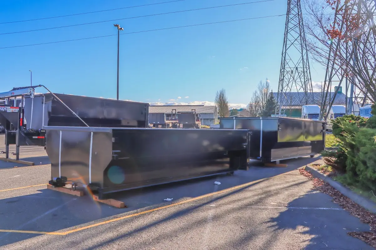 Professional dumpster rental and junk removal service in Franklin